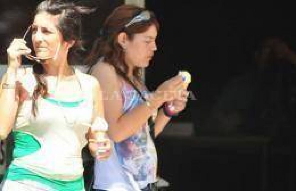 El term�metro trepar�a hasta los 37� en los pr�ximos d�as