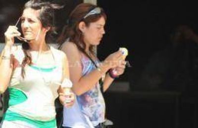 El term�metro trepar�a hasta los 37� en los pr�ximos d�as