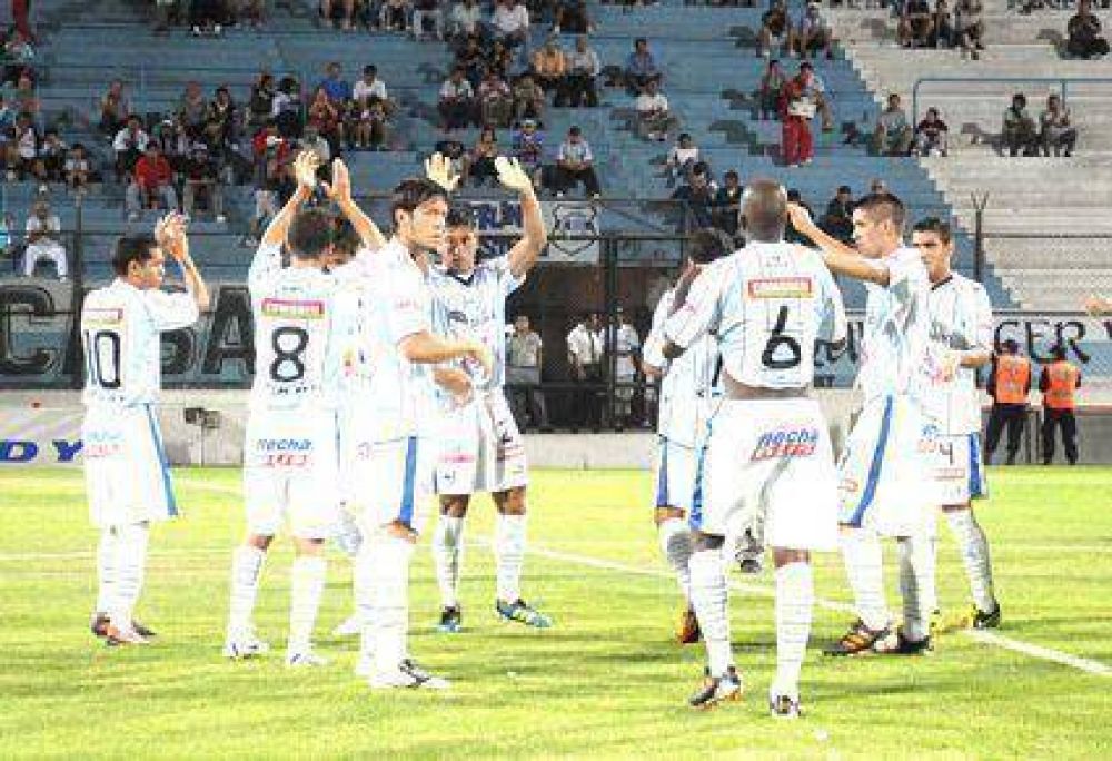Gimnasia y Esgrima de Jujuy  G�mez define hoy el equipo 