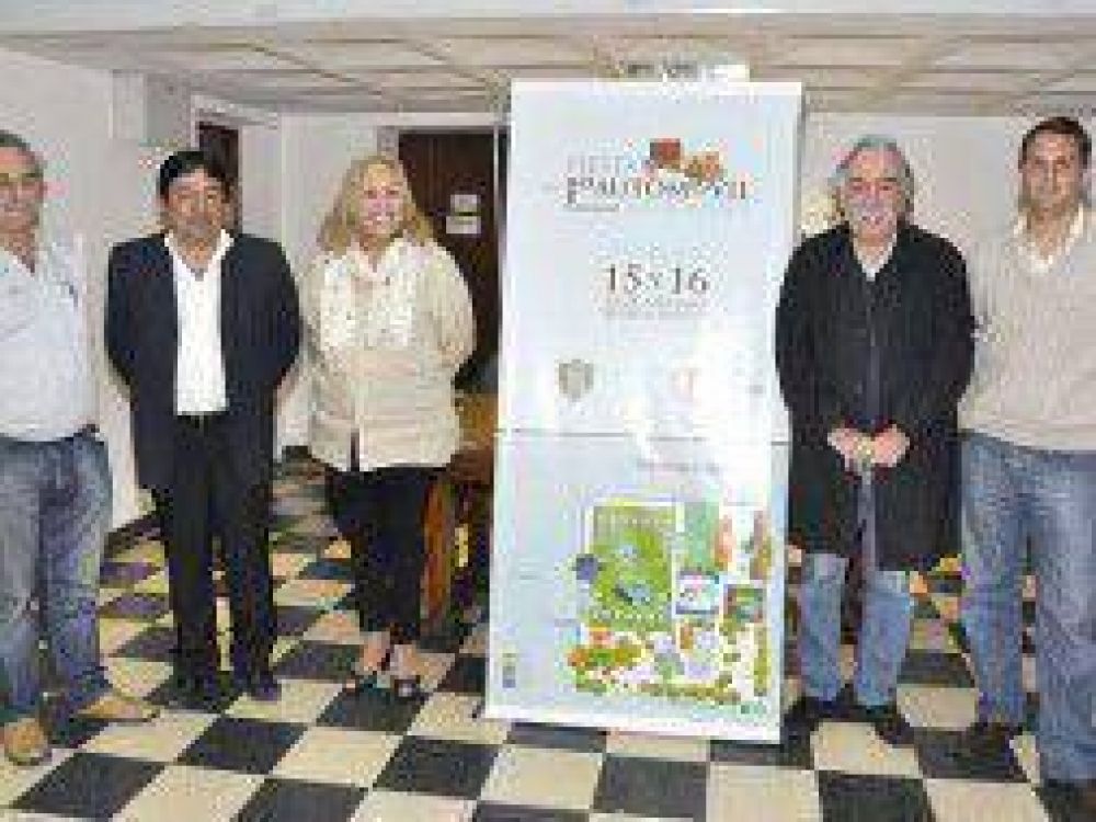 Giroldi present� la Fiesta del Primer Autom�vil Argentino en Campana