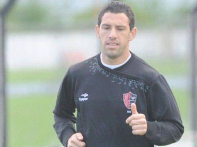 Newell's: Martino no podr� tener a Maxi ni a Sperduti