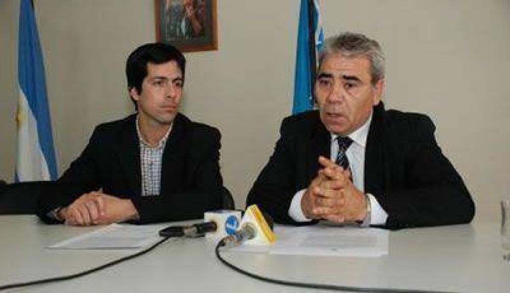 Desde el gobierno dicen que hay acuerdo entre Los Dragones y Pan American