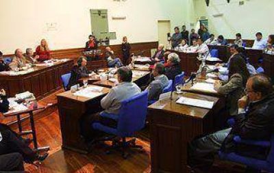 AVELLANEDA: El oficialismo no logr� imponer el repudio a los dichos de Garc�a