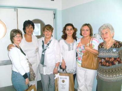 Las Damas Leonas entregaron el tradicional ajuar en el Hospital Municipal 