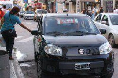 En Corrientes, remiseros deben presentar certificados de conducta