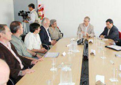 Analizan con intendentes correcciones a la Ley de Bosques 
