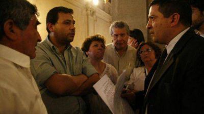  El Frente Intersindical s�lo obtuvo el silencio del PE ante sus reclamos sociales y salariales