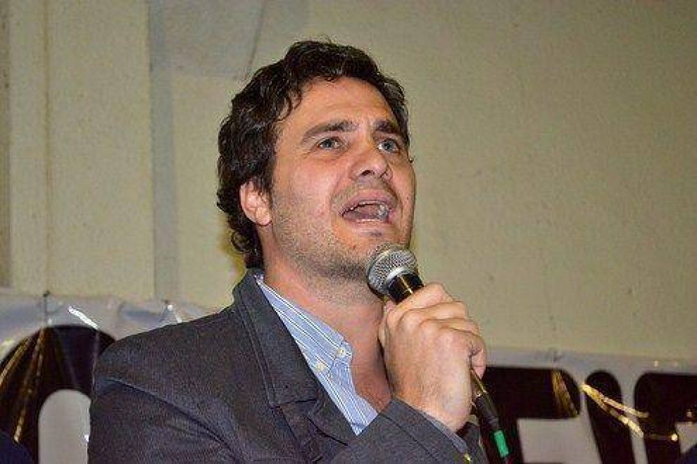 Cafiero: �Si Cristina decide no encabezar un per�odo m�s, nos gustar�a que lo haga Scioli�