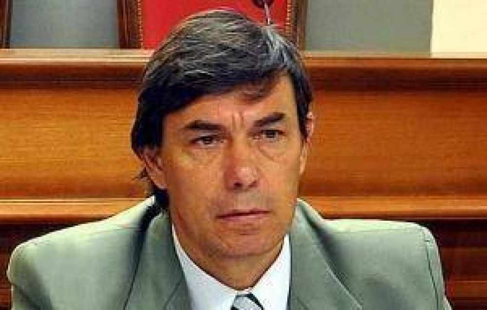 Vallejos asegura que "en Chaco vivimos en la indefinici�n" 