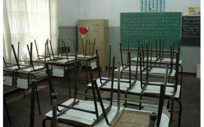 En el primer d�a de paro docente, el acatamiento a la medida de fuerza en Pilar fue del 98%