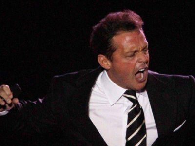 Luis Miguel celebra treinta a�os de hits en el Hip�dromo Independencia