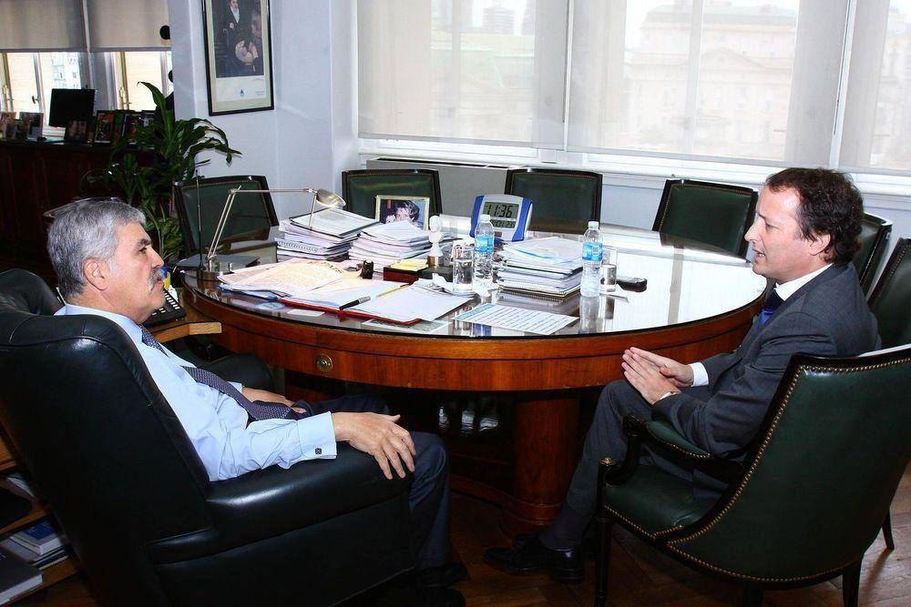 Lomas: reuni�n con Julio De Vido para anunciar obras el�ctricas