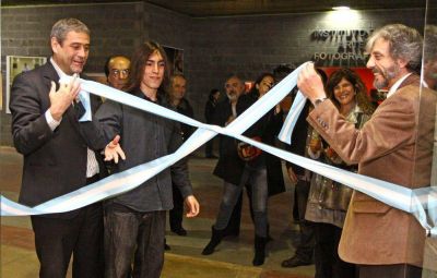 Avellaneda: Ferraresi inaugur� obras de acustizaci�n de la Escuela Municipal de M�sica