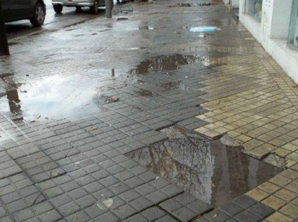 "El secretario de Obras P�blicas no nos escuch� y tenemos que pagar otro juicio"