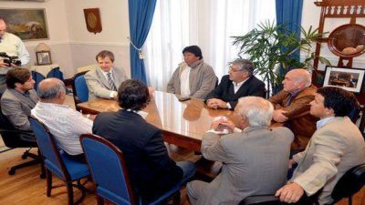 Intercambian experiencias sobre econom�a solidaria en Entre R�os y Salta 