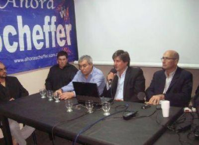 Walter Scheffer celebr� el d�a de la Lealtad entre la juventud y la innovaci�n tecnol�gica de Massa