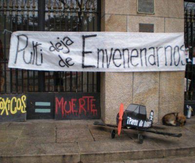 �El municipio alarga los plazos de aplicaci�n de la ordenanza contra las fumigaciones�
