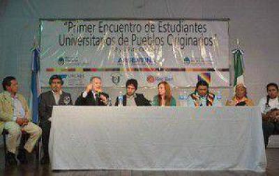 Presencia de la UNaF en el 1� Encuentro de Estudiantes Universitarios de Pueblos Originarios