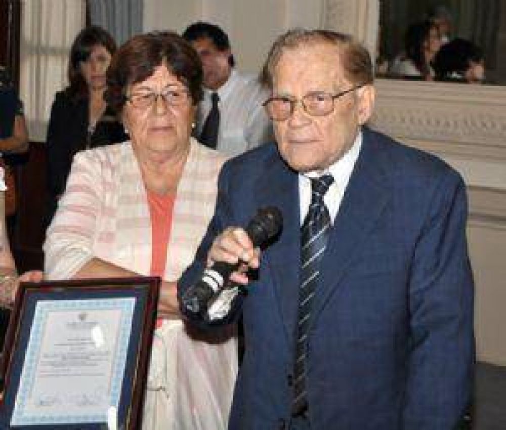 Un merecido homenaje al ingeniero Ledesma