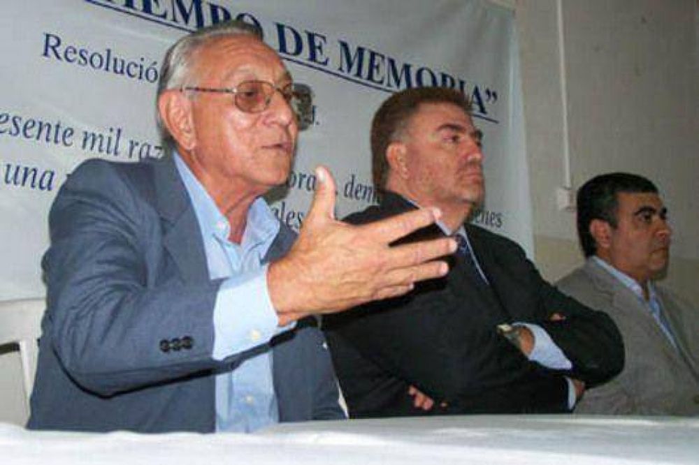 Ex presos pol�ticos del proceso se re�nen en una fundaci�n.