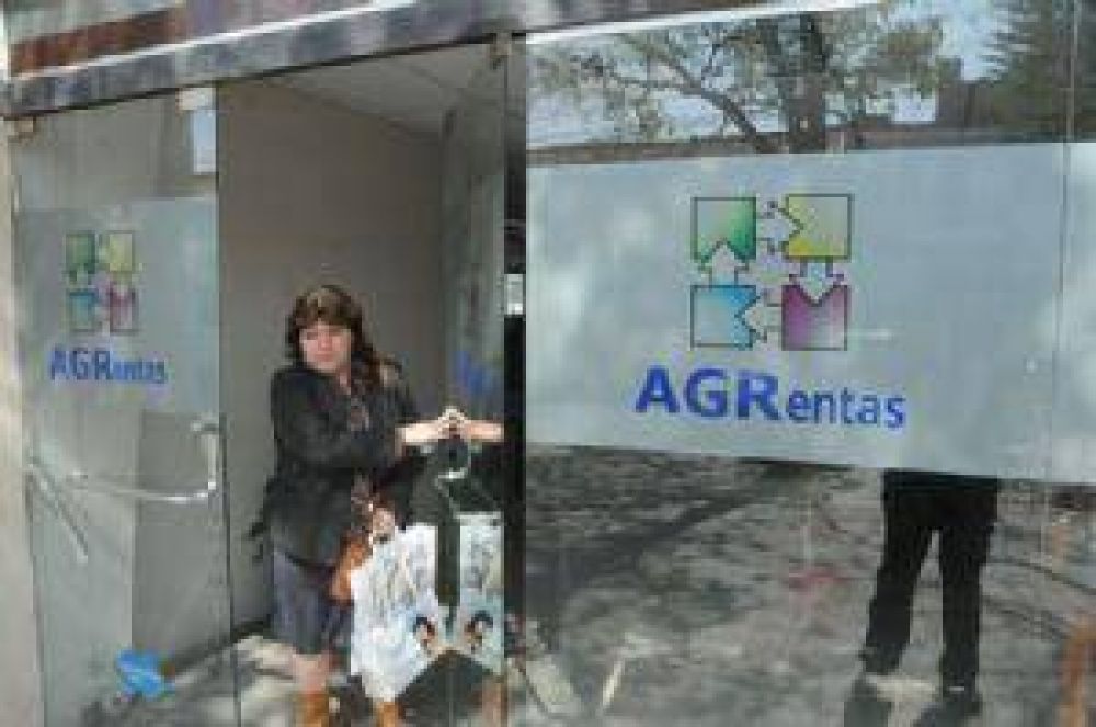 Rentas: los empleados bajan sus pretensiones