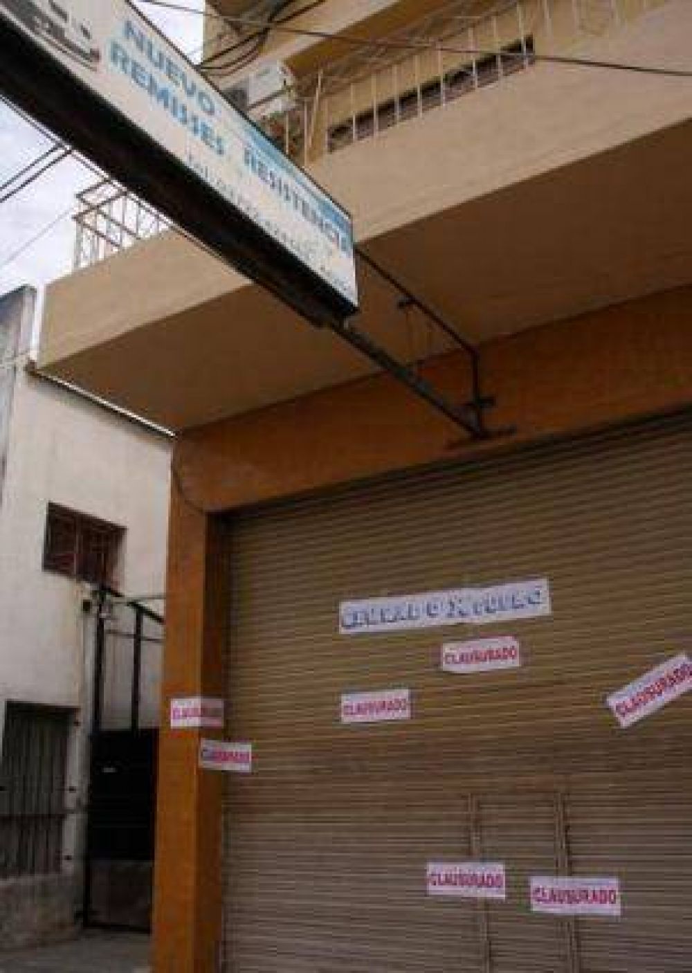 Clausuran agencia Remiser�a Resistencia