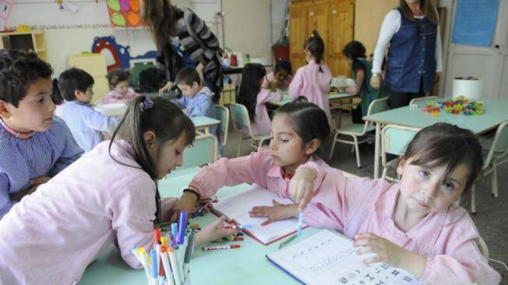 En 250 escuelas no se repetir� 1� grado