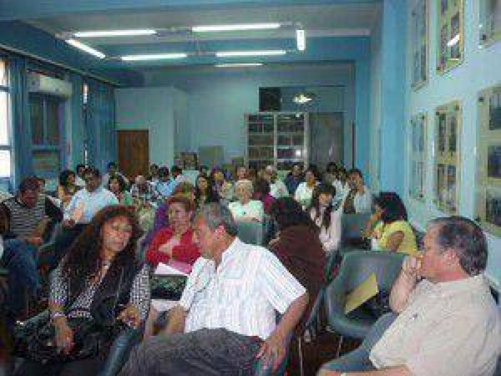 Profesionales de Jujuy retoman medidas de fuerza y anuncian paro para este jueves y viernes