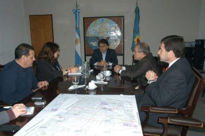 Quilmes - obras: Guti�rrez se reuni� con autoridades de Edesur