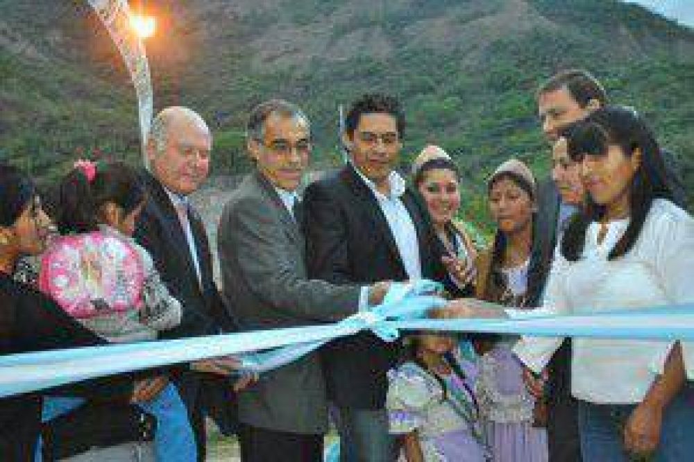 Destacan gesti�n de Vargas Duran en inauguraci�n de obras en Le�n 