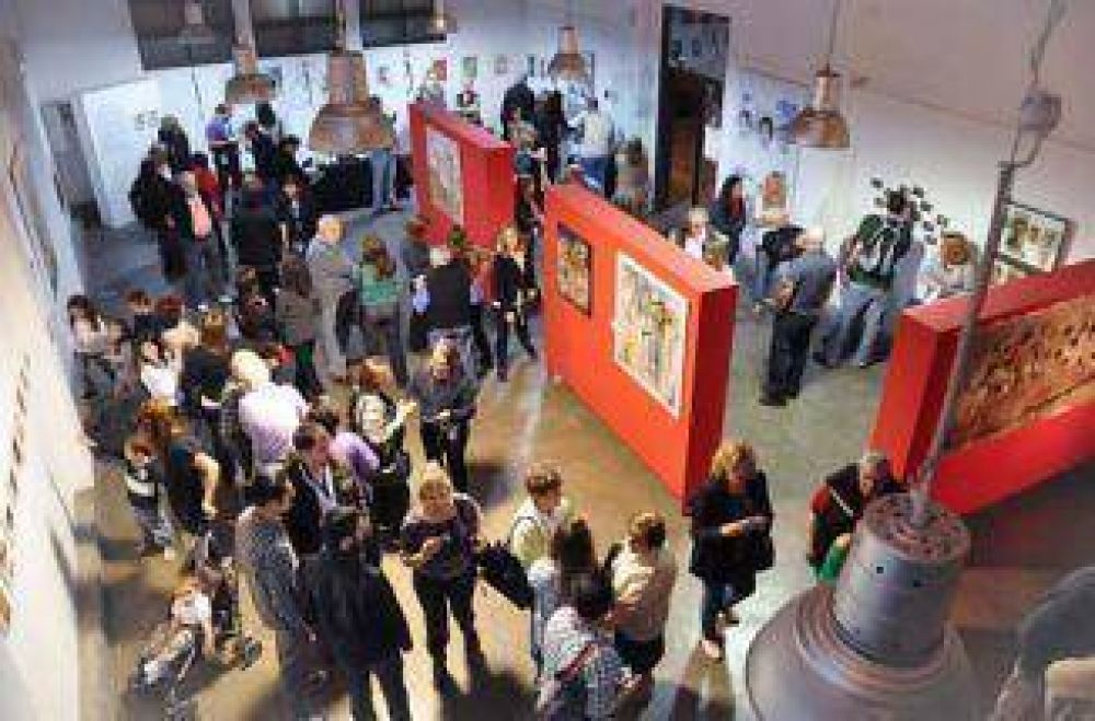 Se inaugur� una nueva muestra pl�stica en Berazategui