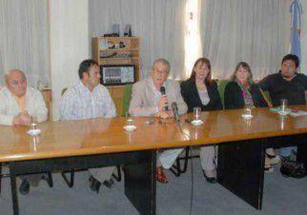 Asignan 880 mil pesos de las pr�rrogas petroleras 