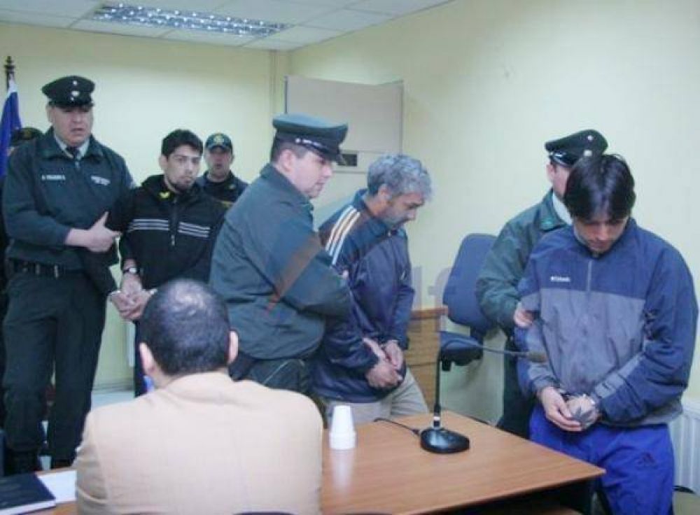  Los pr�fugos ser�an expulsados de Chile entre el s�bado y domingo