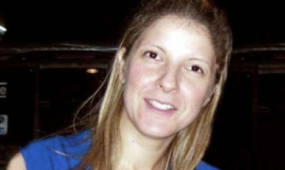 Despiden los restos de Tatiana y su padre pidi� "justicia" para que el caso "no quede en nada"