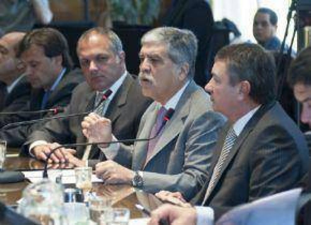Buzzi Obtiene El "Sello De Calidad" Kirchnerista