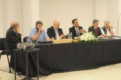 Capitanich lanz� un fideicomiso para forestar 100.000 hect�reas en doce a�os
