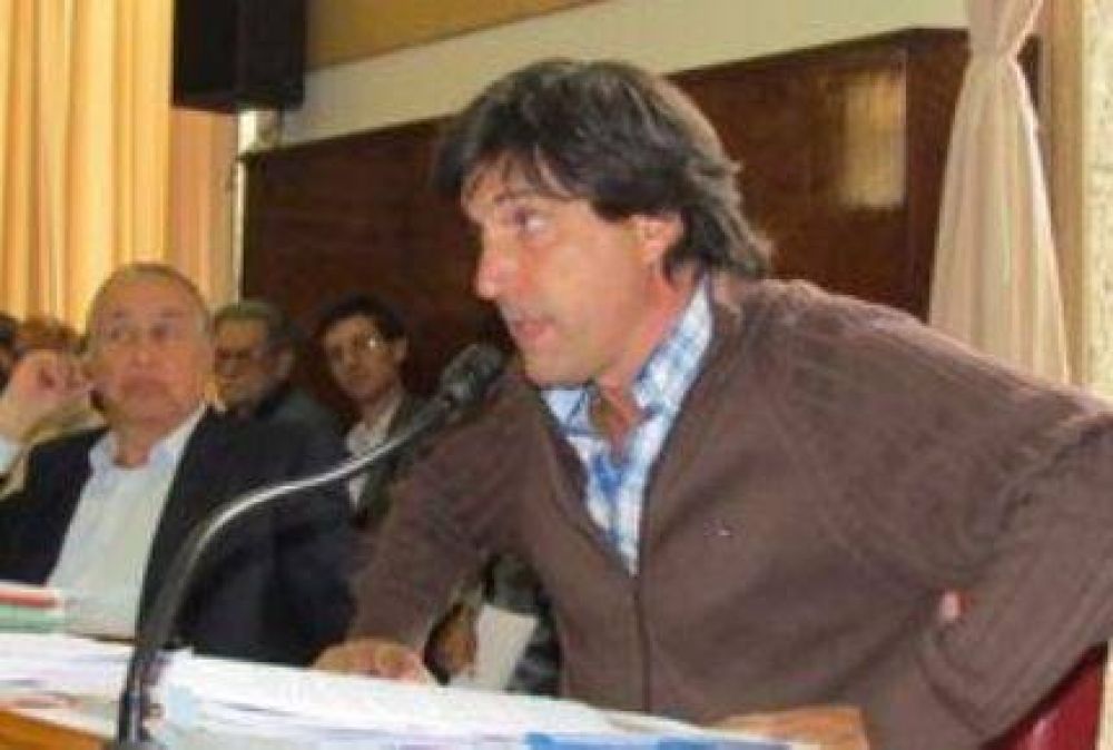 El concejal Mario Rodr�guez present� un proyecto apoyando el inicio de clases en marzo  