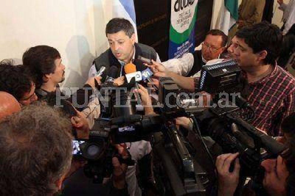  El Municipio acus� a la Naci�n de defender a los monopolios