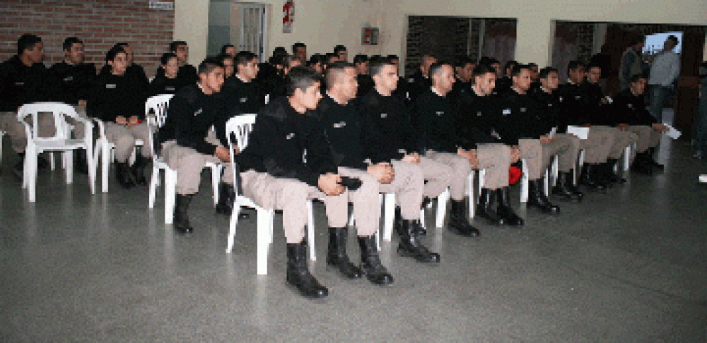 Inscripciones para la escuela de Cadetes de la Polic�a de La Pampa