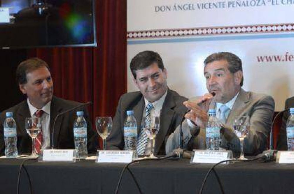 En busca del Federalismo total