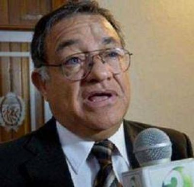 �En La Rioja y el pa�s debe existir la reelecci�n indefinida�