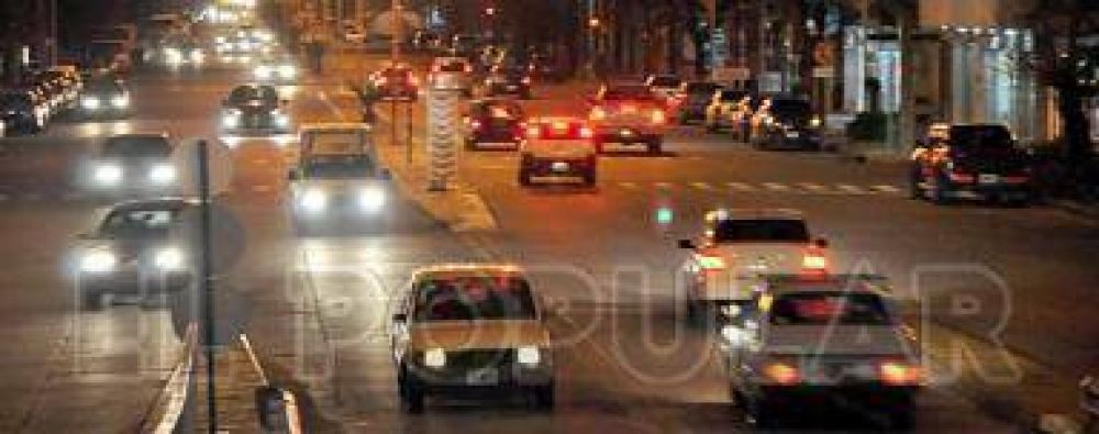 Controlar�n ruidos molestos y gases contaminantes en veh�culos