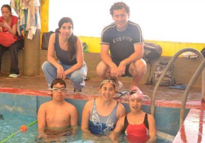 Saladillo suma finalistas en nataci�n para los juegos BA 2012
