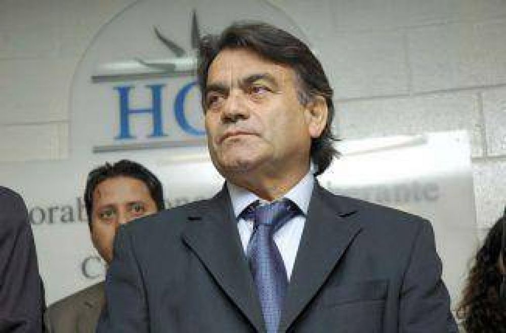 El term�metro de la queja llega al Facebook de Guti�rrez en el d�a de su 61� cumplea�os.