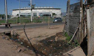 El otro Le Parc: la mirada de las familias que viven en el asentamiento vecino