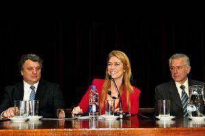 Presentaron proyecto de sustituci�n de importaciones mineras 