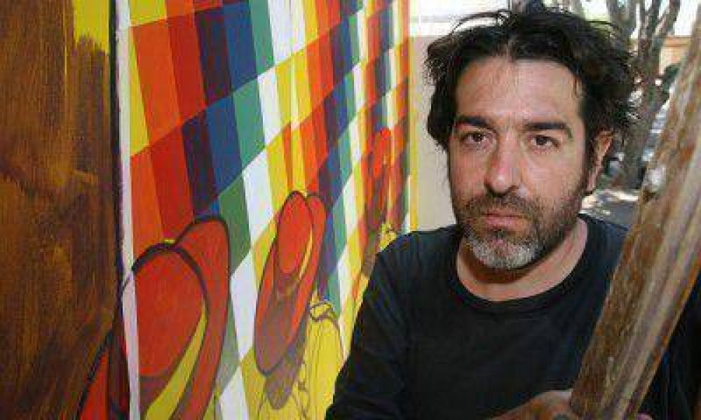 Osvaldo Chiavazza: "Quise retratar los s�mbolos de la obra de Arturo Roig"