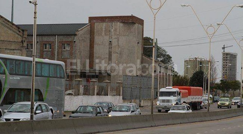 En Alem y Blas Parera, ya funcionan los cinem�metros
