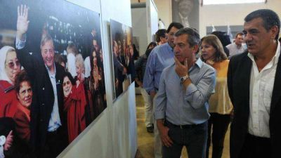 Qued� inaugurada en la Sala Mayo la muestra N�stor por Todos
