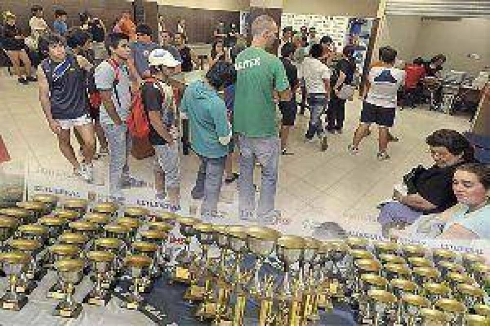 Hoy cierran las inscripciones para el Marat�n, con r�cord de participantes